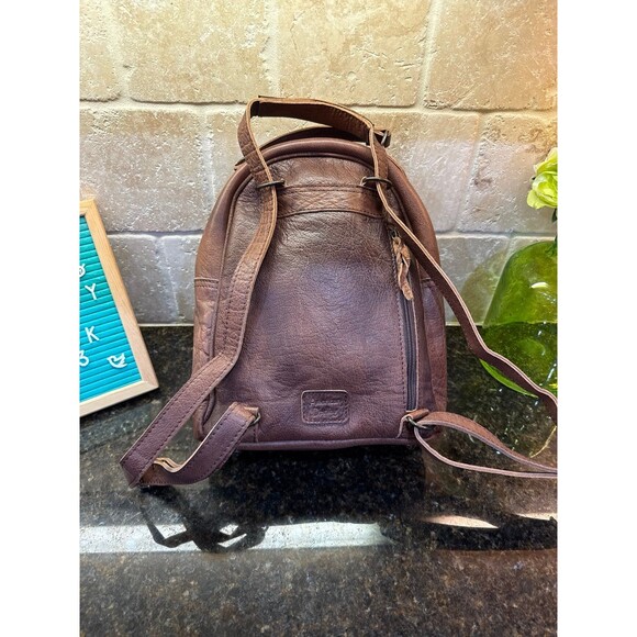 American Darling Leather Saddle Blanket Backpack NWOT main image 7